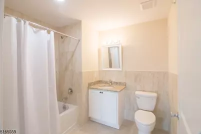 1664 Stuyvesant Ave #306, Union Township, NJ 07083 - Photo 17