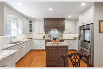 7 Bailey Ave #1, Bloomingdale, NJ 07403 - Photo 5