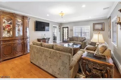 7 Bailey Ave #1, Bloomingdale, NJ 07403 - Photo 9