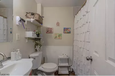 529 E Jersey St, Elizabeth, NJ 07206 - Photo 9