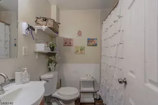 529 E Jersey St, Elizabeth, NJ 07206 - Photo 9