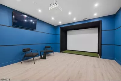 155 Goldsborough Dr, Bayonne, NJ 07002 - Photo 11