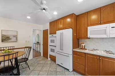 134 Rutgers Ave, Berkeley Heights Township, NJ 07922 - Photo 11