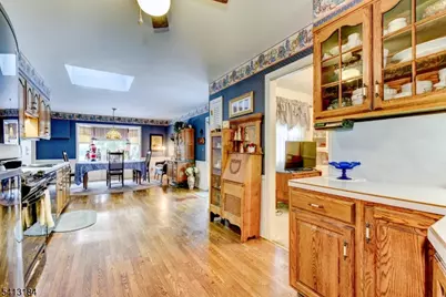 30 Perrin Dr, Wayne, NJ 07470 - Photo 15