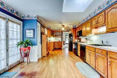 30 Perrin Dr, Wayne, NJ 07470 - Photo 21