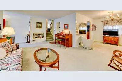 30 Perrin Dr, Wayne, NJ 07470 - Photo 13