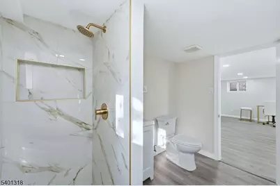 33 Midland Ave, East Orange, NJ 07017 - Photo 33