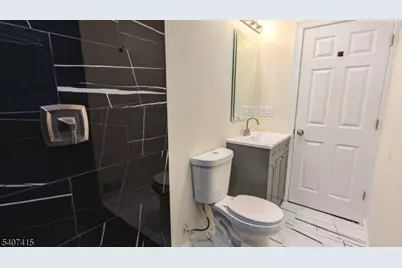 7 Maple St, Bloomfield, NJ 07003 - Photo 19