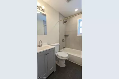 7 Maple St, Bloomfield, NJ 07003 - Photo 25