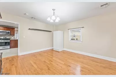 3 Sisco Pl, Clifton, NJ 07011 - Photo 11