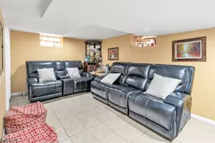 721 Sheridan Ave, Roselle, NJ 07203 - Photo 17