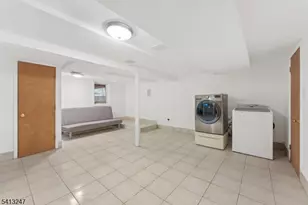 147 Clinton Ave, Clifton, NJ 07011 - Photo 19