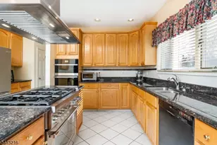 181 Berkley Ave, Montgomery Township, NJ 08502 - Photo 7