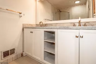 190 Jonathan Pl, Franklin Township, NJ 08873 - Photo 27