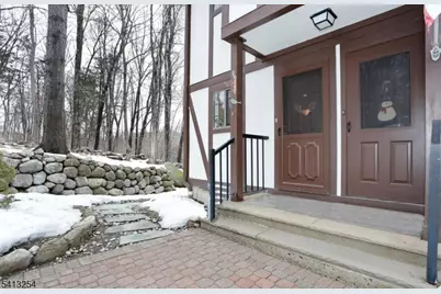 302 Mark Twain Way, Mahwah, NJ 07430 - Photo 3