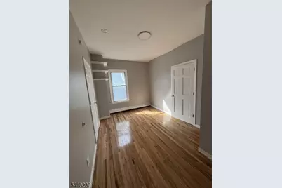 552 Jefferson Ave, Apt 2, Elizabeth, NJ 07201 - Photo 3