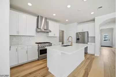 18 Whitaker Ln, Far Hills, NJ 07931 - Photo 3