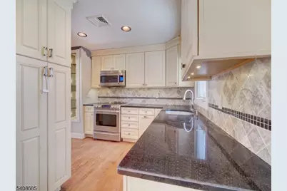 625 Succasunna Rd, Roxbury Township, NJ 07850 - Photo 13