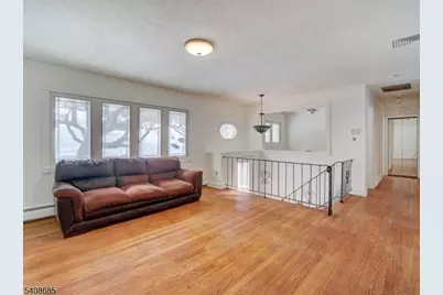 625 Succasunna Rd, Roxbury Township, NJ 07850 - Photo 9