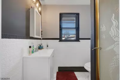 460 Grove St, Rahway, NJ 07065 - Photo 23