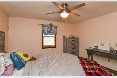 32 Grove St, Wanaque, NJ 07465 - Photo 39