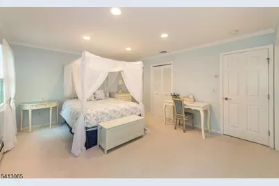 28 Lafayette Ln, Bernards Township, NJ 07920 - Photo 9