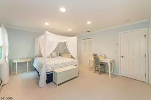 28 Lafayette Ln, Bernards Township, NJ 07920 - Photo 9