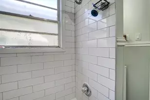 26 E 49th St, Bayonne, NJ 07002 - Photo 15