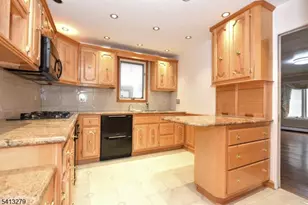 411 10th, Palisades Park, NJ 07650 - Photo 9