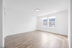 99 Van Winkle Ave, Clifton, NJ 07011 - Photo 5