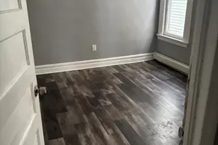 110 N 19th St, East Orange, NJ 07017 - Photo 11