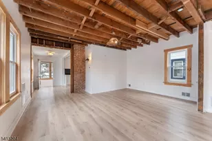 7 Pine St, Bloomfield, NJ 07003 - Photo 5