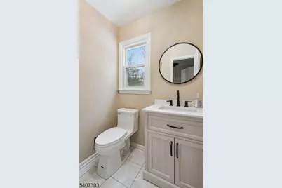 29 Woodside Dr, Rockaway Township, NJ 07866 - Photo 17
