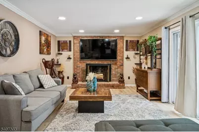 29 Woodside Dr, Rockaway Township, NJ 07866 - Photo 9