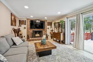 29 Woodside Dr, Rockaway Township, NJ 07866 - Photo 11