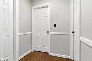 3 Gardenia Rd, Vernon Twp., NJ 07418 - Photo 11