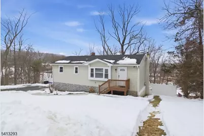 3 Gardenia Rd, Vernon Twp., NJ 07418 - Photo 3