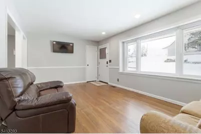 3 Gardenia Rd, Vernon Twp., NJ 07418 - Photo 7