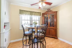 49 Locust Dr, Kenilworth, NJ 07033 - Photo 9