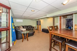 49 Locust Dr, Kenilworth, NJ 07033 - Photo 21