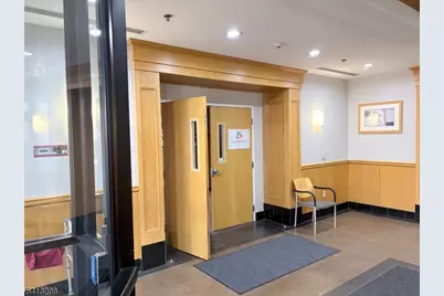 81 Veronica Ave, Franklin Township, NJ 08873 - Photo 23