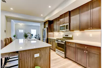 4 Owen Ct #4, Franklin Township, NJ 08873 - Photo 17