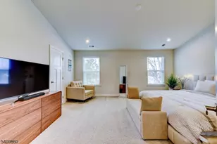 4 Owen Ct, Franklin Township, NJ 08873 - Photo 35