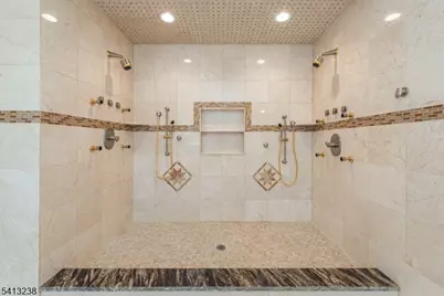 5 Pin Oak Rd, West Caldwell, NJ 07006 - Photo 27