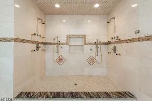 5 Pin Oak Rd, West Caldwell, NJ 07006 - Photo 27