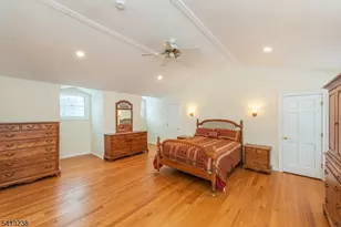 5 Pin Oak Rd, West Caldwell, NJ 07006 - Photo 23