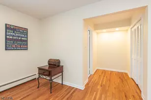 5 Pin Oak Rd, West Caldwell, NJ 07006 - Photo 31