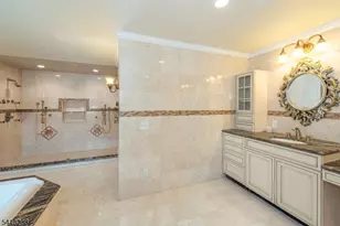 5 Pin Oak Rd, West Caldwell, NJ 07006 - Photo 25