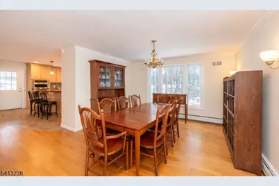 5 Pin Oak Rd, West Caldwell, NJ 07006 - Photo 11