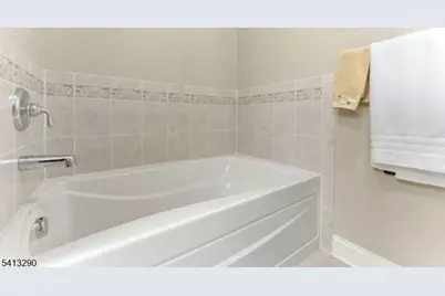 3 Slate Ct Unit #C3, Woodland Park, NJ 07424 - Photo 27